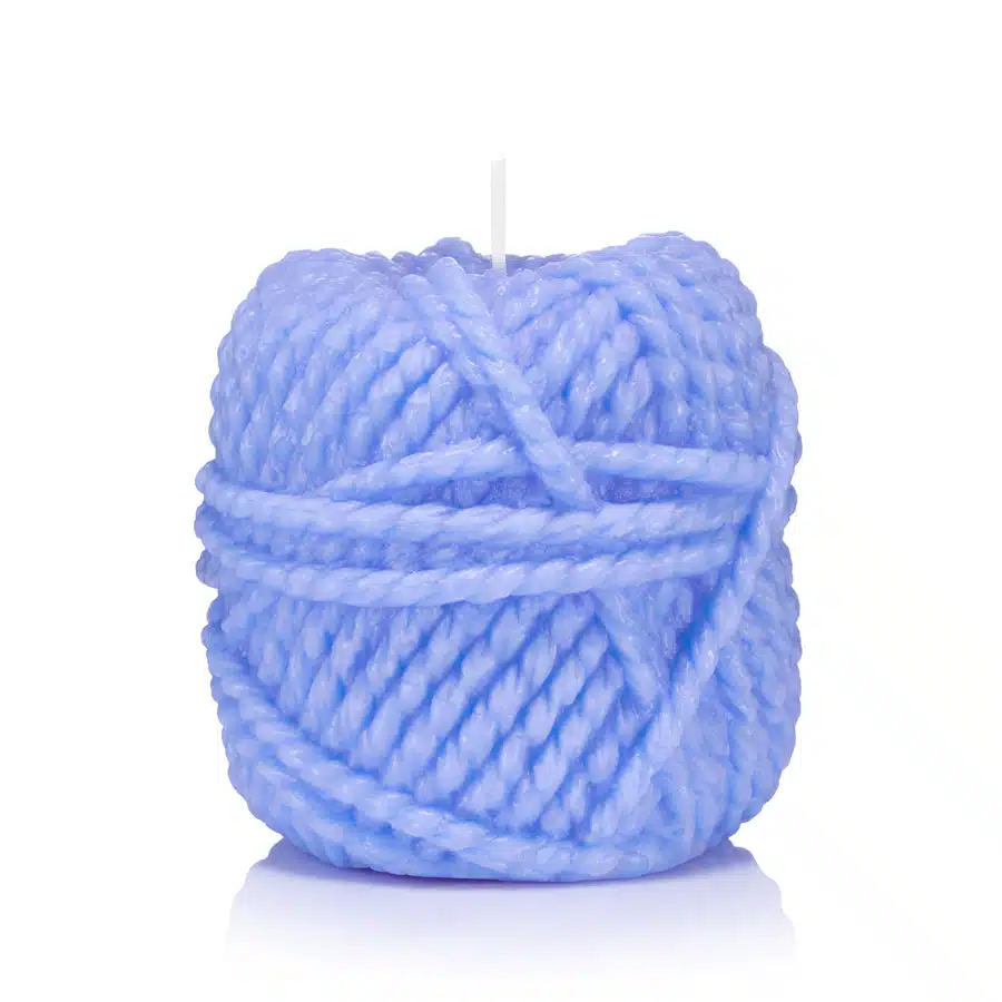 Zestaw upominkowy ze świecą motek niebieski i czekolada - obrazek 2